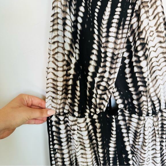 NEW NORDSTROM LEITH Black Brown White Print Shorts Tank Top Halter Tie Romper M - Picture 7 of 12